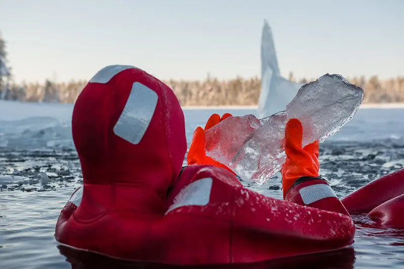 Icefloating Laponie